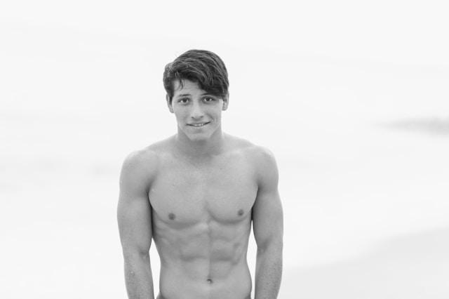 homme musclé